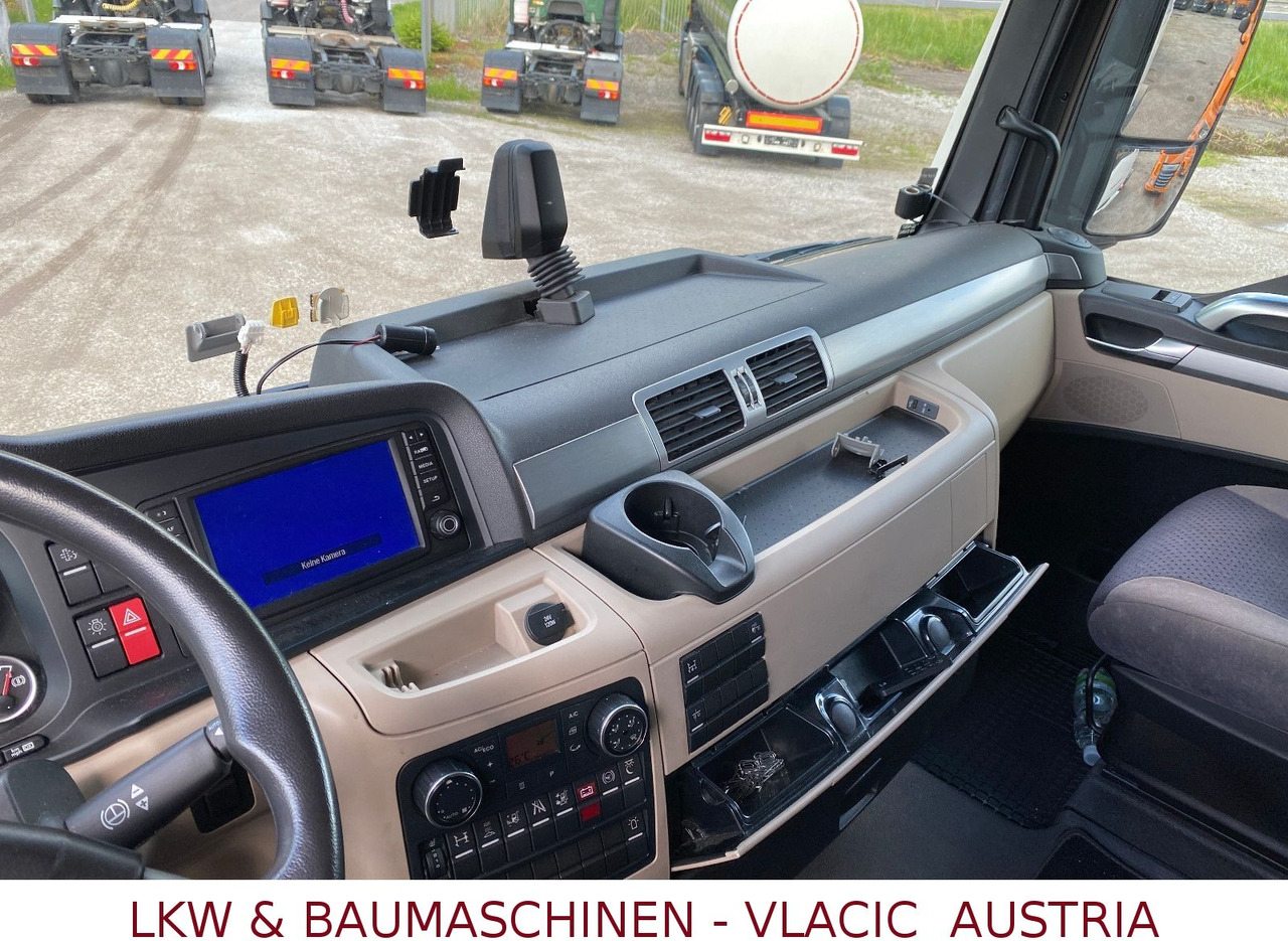 MAN TGX 18.420 (eigengewicht 6939Kg) MAN TGX 18.420 (eigengewicht 6939Kg) - Vilkikas: foto 5 MAN TGX 18.420 (eigengewicht 6939Kg) MAN TGX 18.420 (eigengewicht 6939Kg) - Vilkikas: foto 5