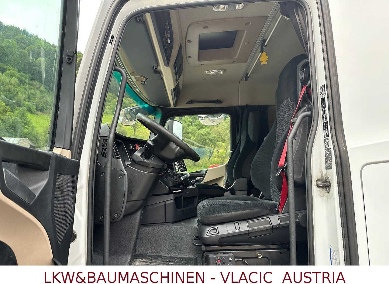 Mercedes-Benz Actros 1840 ADR - Vilkikas: foto 3 Mercedes-Benz Actros 1840 ADR - Vilkikas: foto 3