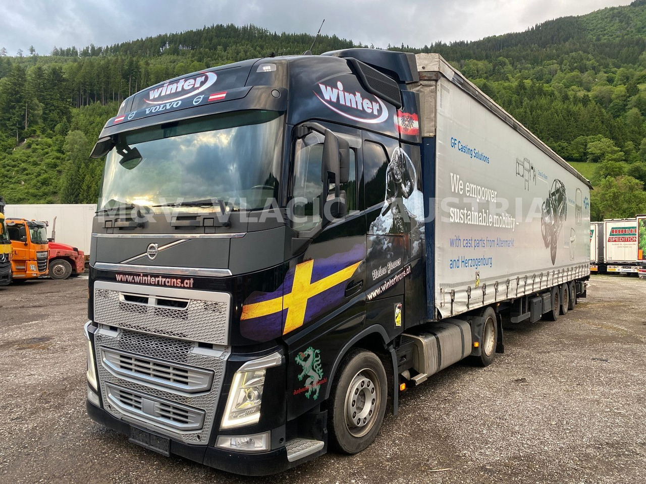 Volvo FH 460 Mega -Lowliner - Vilkikas: foto 1 Volvo FH 460 Mega -Lowliner - Vilkikas: foto 1