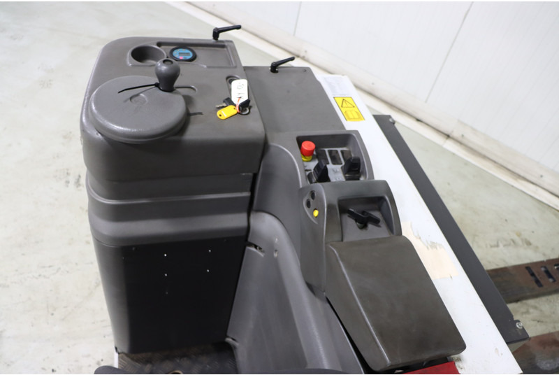 Atlet A/ALL/200 - Užsakytų prekių krautuvas: foto 2 Atlet A/ALL/200 - Užsakytų prekių krautuvas: foto 2