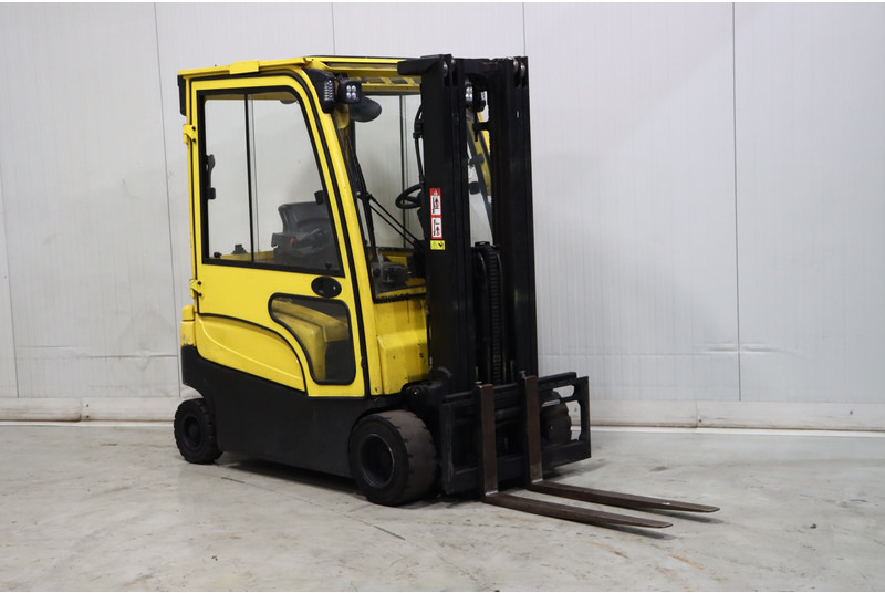 Hyster J2.0XN - Elektrinis krautuvas: foto 1 Hyster J2.0XN - Elektrinis krautuvas: foto 1