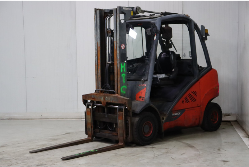 Linde H25D - Dyzelinis krautuvas: foto 4 Linde H25D - Dyzelinis krautuvas: foto 4