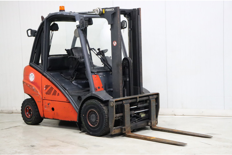 Linde H30D - Dyzelinis krautuvas: foto 1 Linde H30D - Dyzelinis krautuvas: foto 1