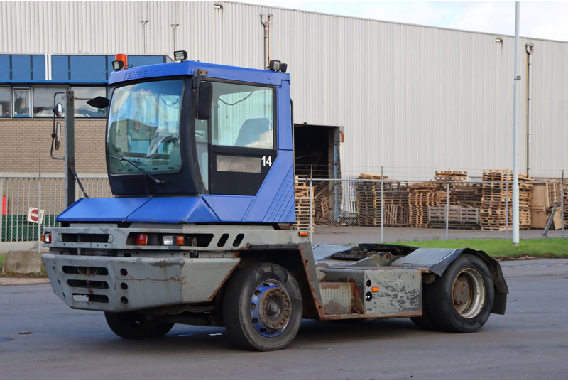 Terberg TT220 - Terminalų vilkikas: foto 3 Terberg TT220 - Terminalų vilkikas: foto 3