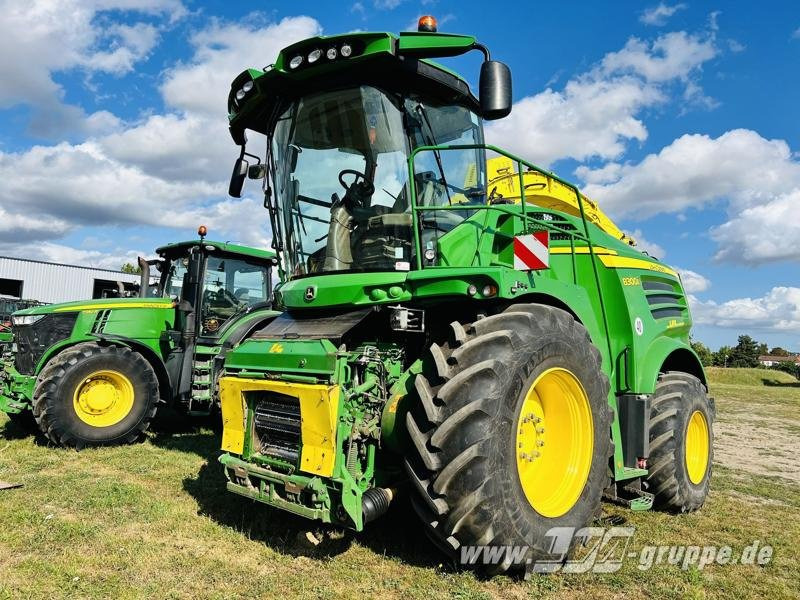 John Deere 8300 - Traktorius: foto 1 John Deere 8300 - Traktorius: foto 1
