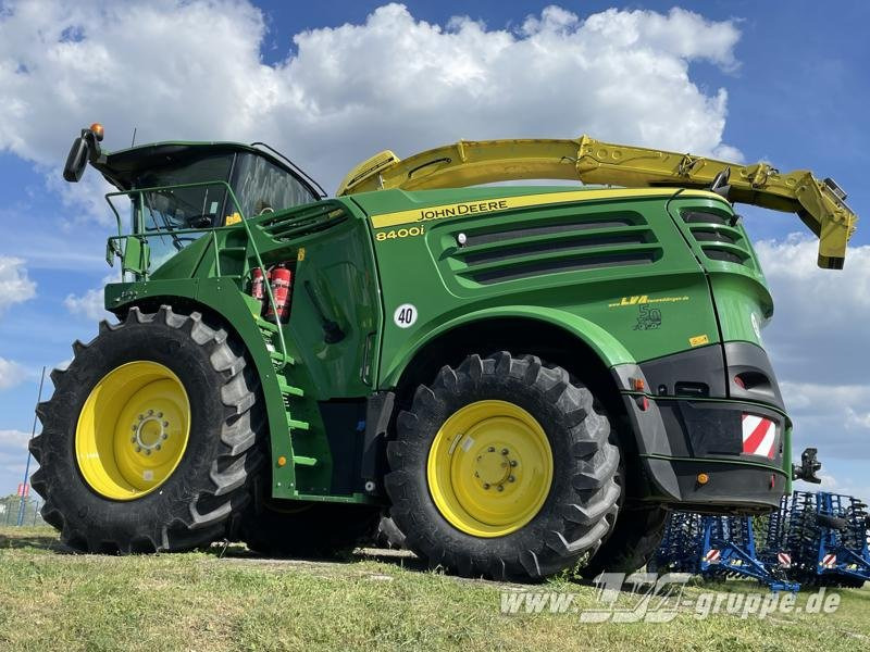 John Deere 8400 - Traktorius: foto 2 John Deere 8400 - Traktorius: foto 2
