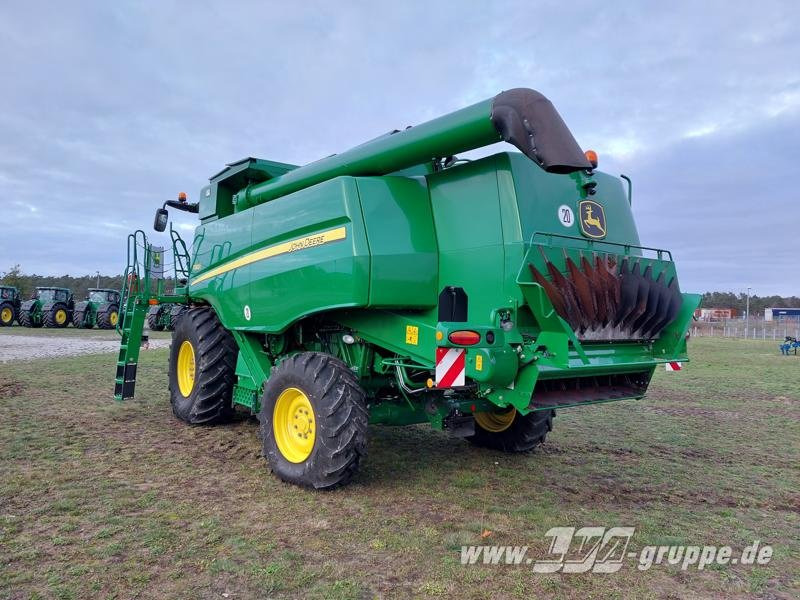 Derliaus nuėmimo kombainas John Deere T660i: foto 8