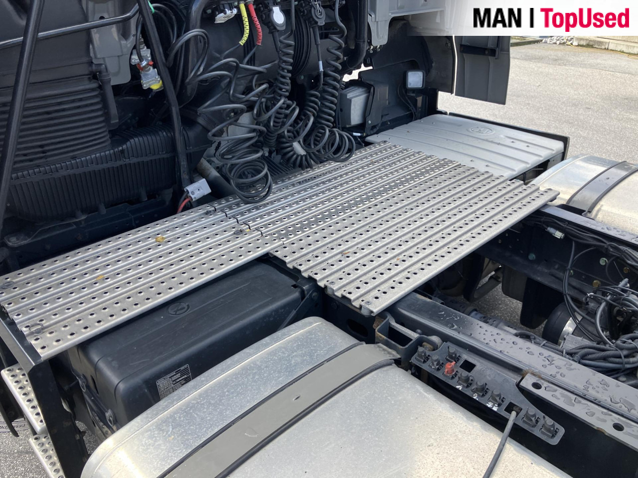 MAN TGX 18.440 LLS-ULTRA-XXL-NAVI-STDKLIMA-INTARDER - Vilkikas: foto 3 MAN TGX 18.440 LLS-ULTRA-XXL-NAVI-STDKLIMA-INTARDER - Vilkikas: foto 3