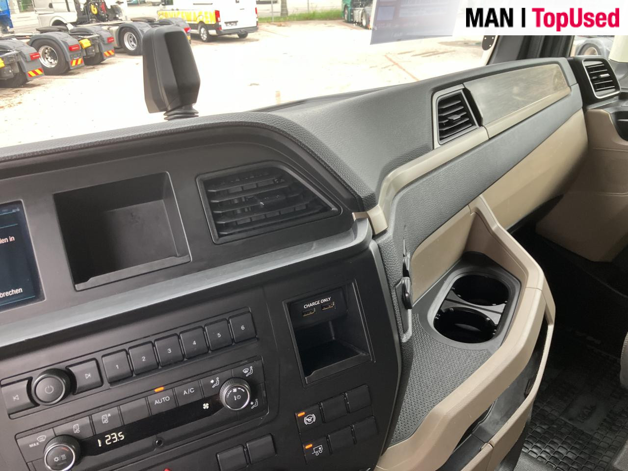 MAN TGX 18.470 4x2 BL SA - Vilkikas: foto 3 MAN TGX 18.470 4x2 BL SA - Vilkikas: foto 3