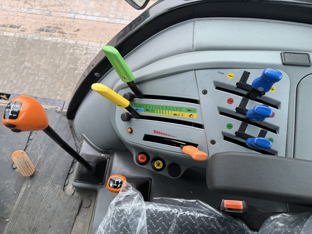 Nauja Traktorius DEUTZ FAHR Agrofarm 115G: foto 12