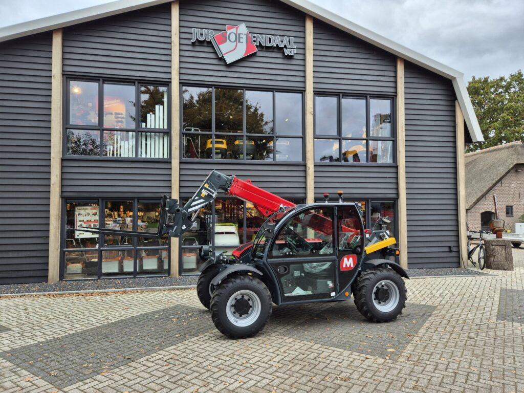 MAGNI TH 3.6 - Teleskopinis krautuvas: foto 1 MAGNI TH 3.6 - Teleskopinis krautuvas: foto 1