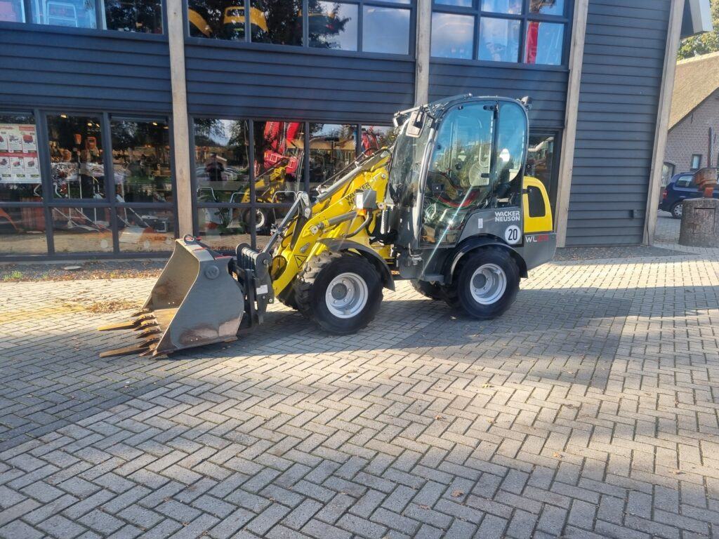 WACKER WL 25 (956 h) - Ratinis krautuvas: foto 2 WACKER WL 25 (956 h) - Ratinis krautuvas: foto 2