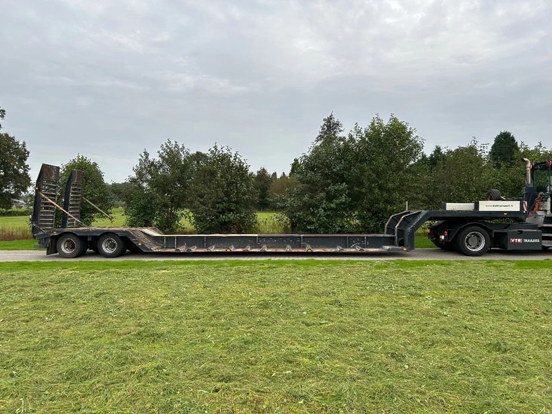 Faymonville LAKO | WOOD PROSSESOR TRAILER | FULL STEERING | HYDRO RAMPS | 8.5 MTR BED | - Žemo profilio platforma puspriekabė: foto 2 Faymonville LAKO | WOOD PROSSESOR TRAILER | FULL STEERING | HYDRO RAMPS | 8.5 MTR BED | - Žemo profilio platforma puspriekabė: foto 2