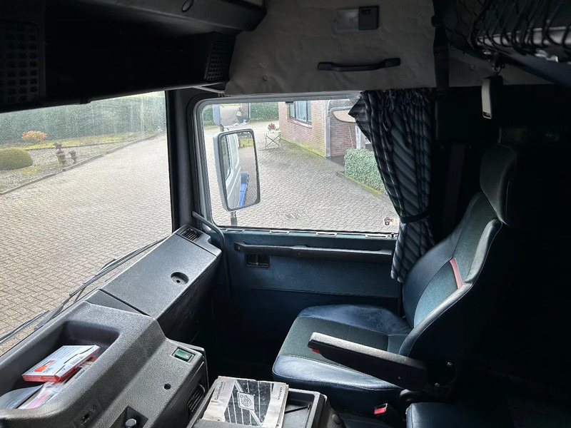 Volvo F 16.505 hp | 4x2 | AIR SUSPENSION | 1992 | GLOBETROTTER | lizingą Volvo F 16.505 hp | 4x2 | AIR SUSPENSION | 1992 | GLOBETROTTER |: foto 7 Volvo F 16.505 hp | 4x2 | AIR SUSPENSION | 1992 | GLOBETROTTER | lizingą Volvo F 16.505 hp | 4x2 | AIR SUSPENSION | 1992 | GLOBETROTTER |: foto 7