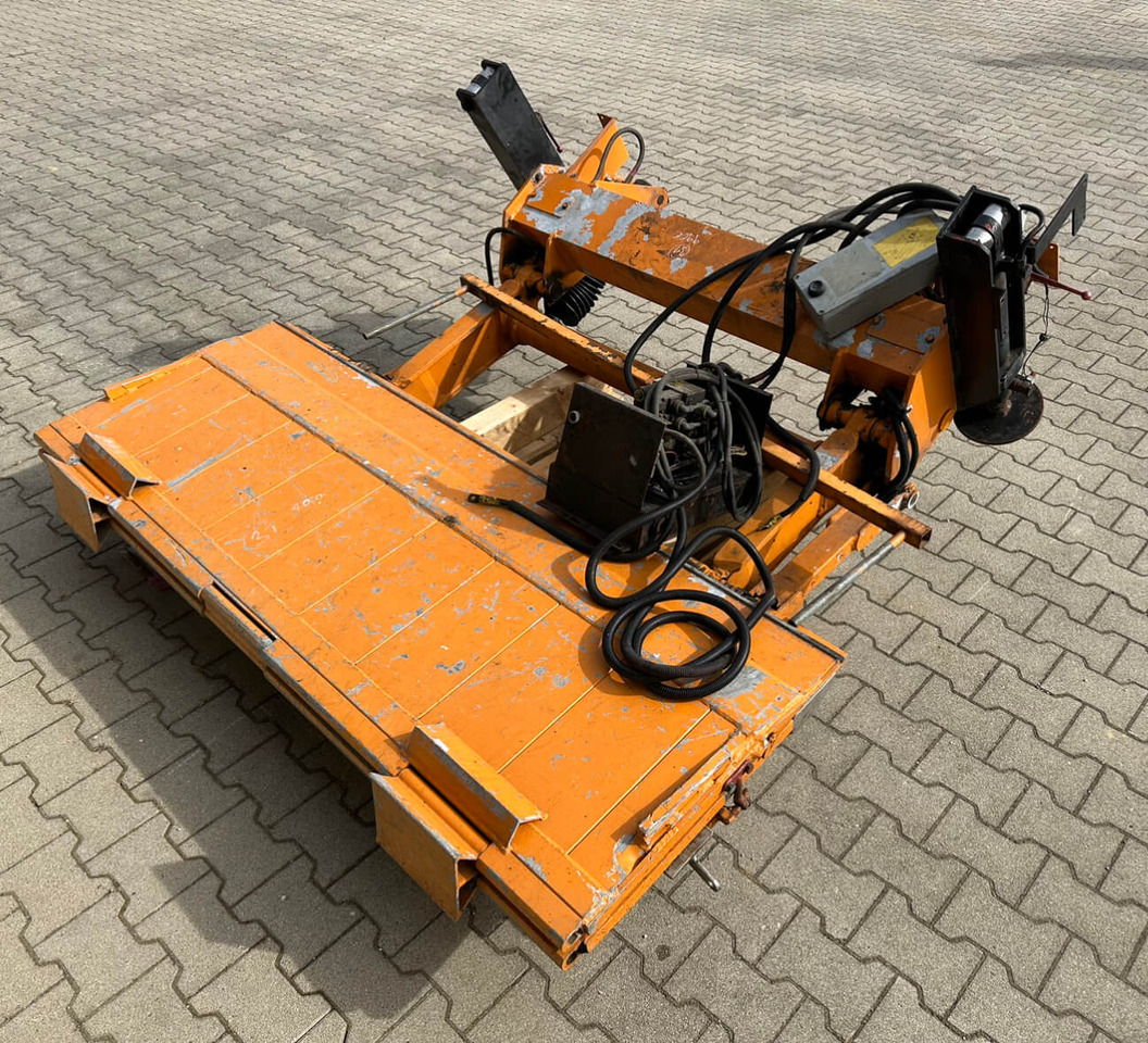 Unimog Heckladebordwand Unbekannt 427 - Hidraulinis liftas: foto 1 Unimog Heckladebordwand Unbekannt 427 - Hidraulinis liftas: foto 1