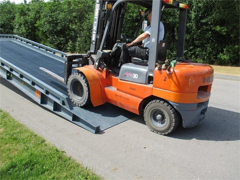 Krovos rampa BEAR 10.0 Udlejning: foto 13