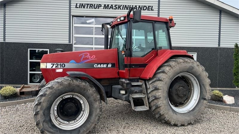 Case IH Magnum 7210 PRO PRO model, og en ejers traktor fra - Traktorius: foto 1 Case IH Magnum 7210 PRO PRO model, og en ejers traktor fra - Traktorius: foto 1