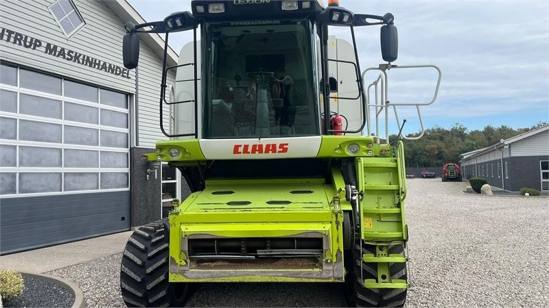 Claas LEXION 560 Med ny bælter og 4wd - Derliaus nuėmimo kombainas: foto 4 Claas LEXION 560 Med ny bælter og 4wd - Derliaus nuėmimo kombainas: foto 4