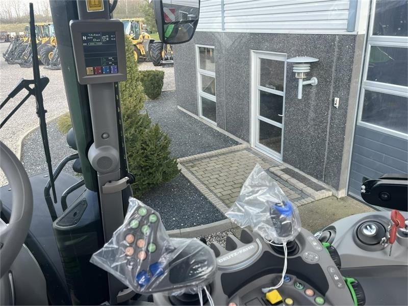 Deutz-fahr 9340 TTV WARRIOR, New and unused tractor - Traktorius: foto 5 Deutz-fahr 9340 TTV WARRIOR, New and unused tractor - Traktorius: foto 5