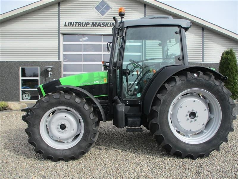 Deutz-fahr Agrofarm 115G New and Unused tractor with 30F+30R - Traktorius: foto 1 Deutz-fahr Agrofarm 115G New and Unused tractor with 30F+30R - Traktorius: foto 1