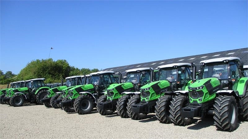 Deutz-fahr Agrotron 6205G New and Unused tractor - Traktorius: foto 1 Deutz-fahr Agrotron 6205G New and Unused tractor - Traktorius: foto 1