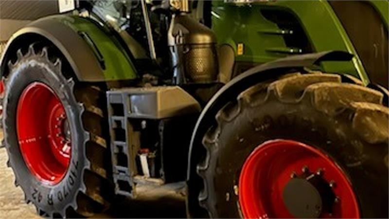 Fendt 828 Vario Som NY traktor - Traktorius: foto 4 Fendt 828 Vario Som NY traktor - Traktorius: foto 4