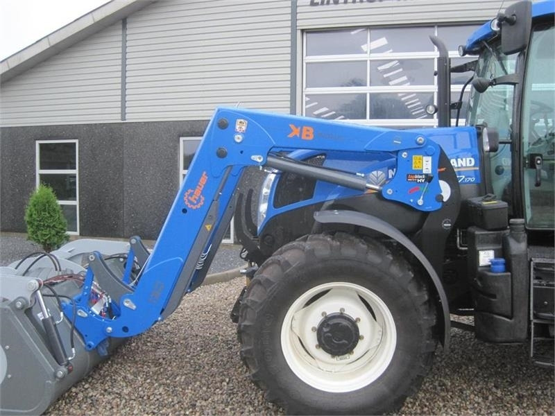 Hauer Fabriksnye frontlæssere. XB Bionic - Traktorius - frontalinis krautuvas: foto 2 Hauer Fabriksnye frontlæssere. XB Bionic - Traktorius - frontalinis krautuvas: foto 2