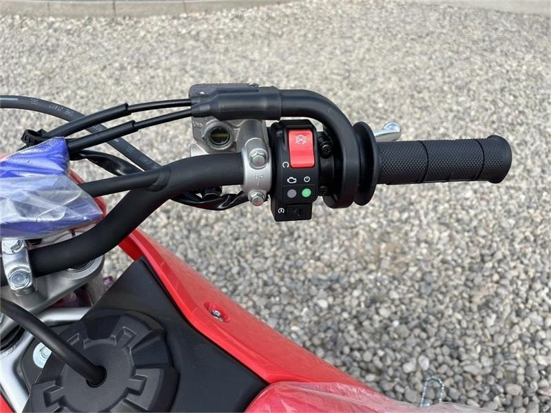Honda CRF 125 FB Den helt nye model  lizingą Honda CRF 125 FB Den helt nye model: foto 10