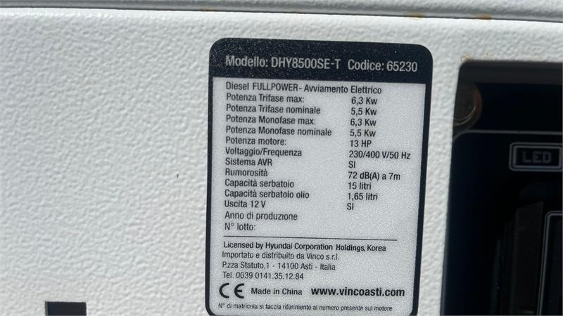 Hyundai DHY8500SE-T 7,0kW diesel - Elektrinis generatorius: foto 4 Hyundai DHY8500SE-T 7,0kW diesel - Elektrinis generatorius: foto 4