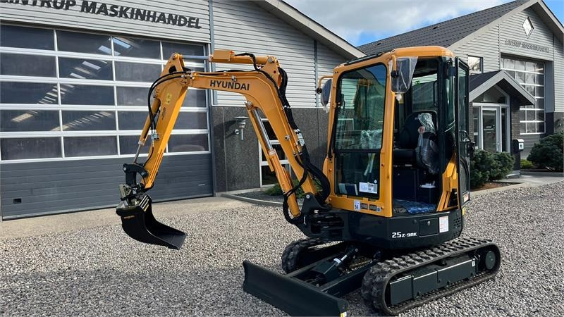 Mini ekskavatorius Hyundai R25Z-9AK Robex med Tilt-Mann tilt skifte samt Engc: foto 13 Mini ekskavatorius Hyundai R25Z-9AK Robex med Tilt-Mann tilt skifte samt Engc: foto 13