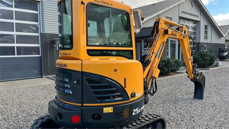 Mini ekskavatorius Hyundai R25Z-9AK Robex med Tilt-Mann tilt skifte samt Engc: foto 17 Mini ekskavatorius Hyundai R25Z-9AK Robex med Tilt-Mann tilt skifte samt Engc: foto 17