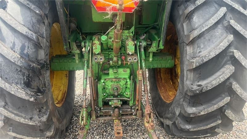 John Deere 4430 Med Powershift - Traktorius: foto 4 John Deere 4430 Med Powershift - Traktorius: foto 4