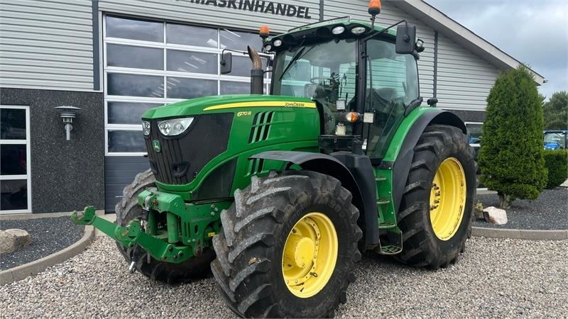 John Deere 6170R AutoPower med frontlift - Traktorius: foto 2 John Deere 6170R AutoPower med frontlift - Traktorius: foto 2