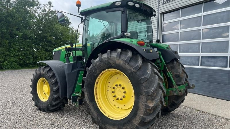 John Deere 6170R AutoPower med frontlift - Traktorius: foto 3 John Deere 6170R AutoPower med frontlift - Traktorius: foto 3