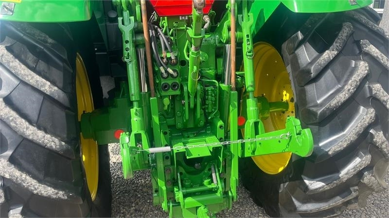 John Deere 7710 8.1L motor, store hjul og frontlift. En ejere - Traktorius: foto 5 John Deere 7710 8.1L motor, store hjul og frontlift. En ejere - Traktorius: foto 5