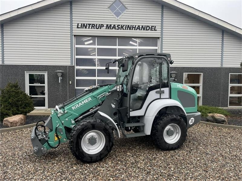 Kramer KL25.5T med Teleskoparm, så den har stor rækkevidd - Teleskopinis ratinis krautuvas: foto 1 Kramer KL25.5T med Teleskoparm, så den har stor rækkevidd - Teleskopinis ratinis krautuvas: foto 1