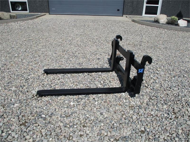 Limas SE 1500 Kg Pallegafler 1,1m gafler - Šakės - Krovimo technika: foto 4 Limas SE 1500 Kg Pallegafler 1,1m gafler - Šakės - Krovimo technika: foto 4