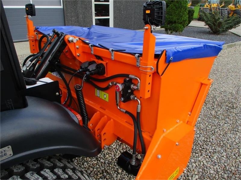 Limas SSP160 Selvlæssende og med lys - Smėlio/ Druskos barstytuvas - Komunalinė/ Specializuota technika: foto 2 Limas SSP160 Selvlæssende og med lys - Smėlio/ Druskos barstytuvas - Komunalinė/ Specializuota technika: foto 2