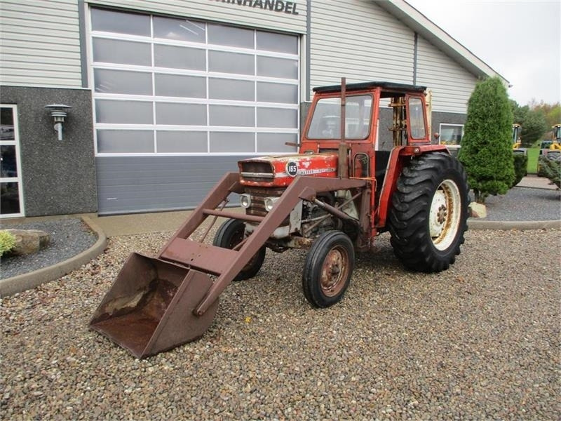 Massey Ferguson 165 Med Trucktårn og Frontlæsser - Traktorius: foto 2 Massey Ferguson 165 Med Trucktårn og Frontlæsser - Traktorius: foto 2
