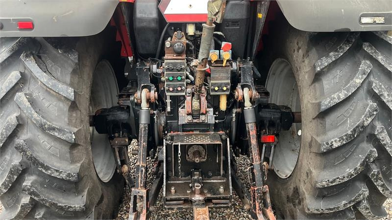 Massey Ferguson 8250 Powercontrol - Traktorius: foto 4 Massey Ferguson 8250 Powercontrol - Traktorius: foto 4