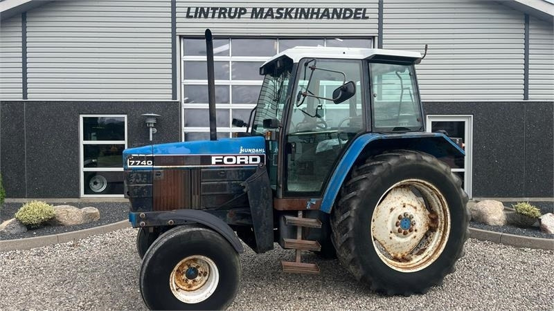 New Holland 7740 SLE Turbo Handy 2wd traktor - Traktorius: foto 1 New Holland 7740 SLE Turbo Handy 2wd traktor - Traktorius: foto 1