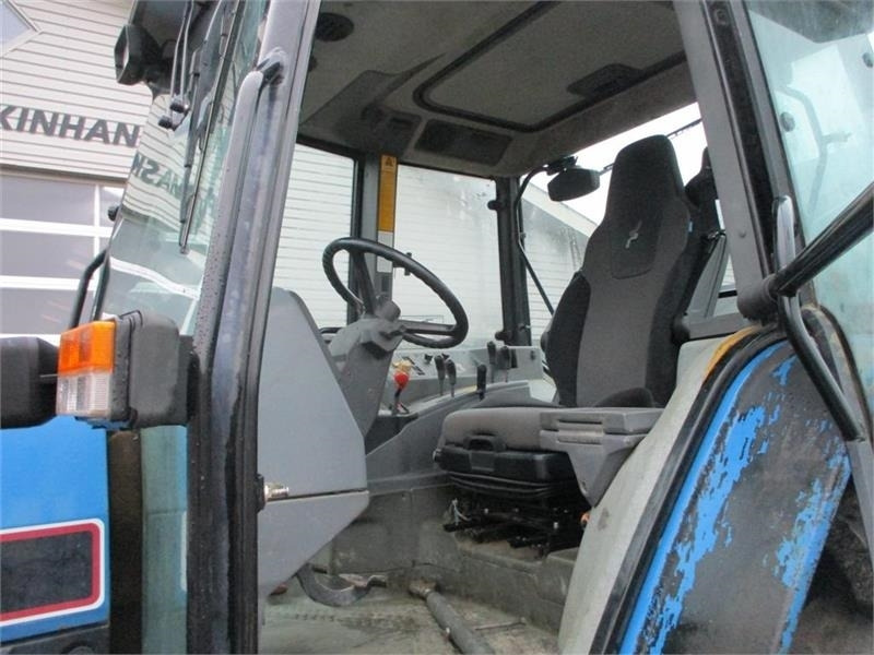 New Holland 7840 SLE, med rigtig god dæk montering og knap på  - Traktorius: foto 4 New Holland 7840 SLE, med rigtig god dæk montering og knap på  - Traktorius: foto 4