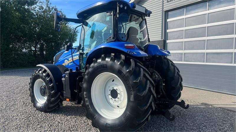 New Holland T6.165 AutoCommannd med frontlift - Traktorius: foto 3 New Holland T6.165 AutoCommannd med frontlift - Traktorius: foto 3