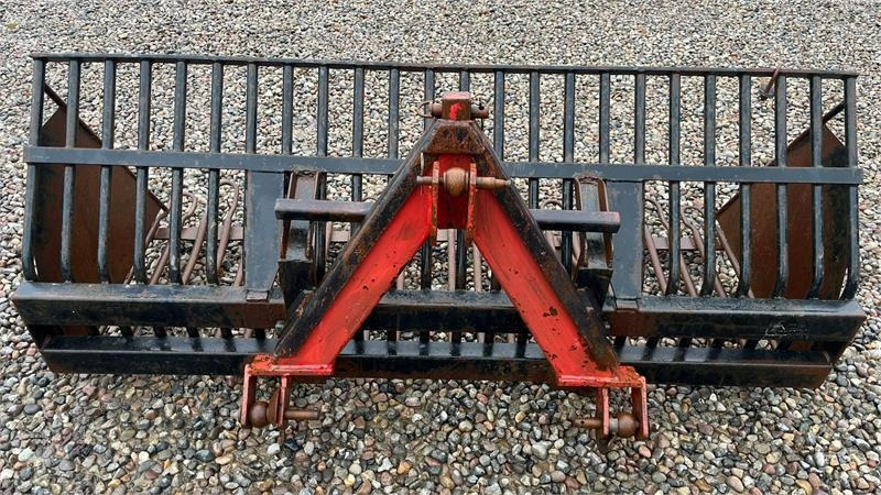 - - - Roeskovl / Stengreb Med A-ramme ophæng - Krautuvo kaušas: foto 4 - - - Roeskovl / Stengreb Med A-ramme ophæng - Krautuvo kaušas: foto 4