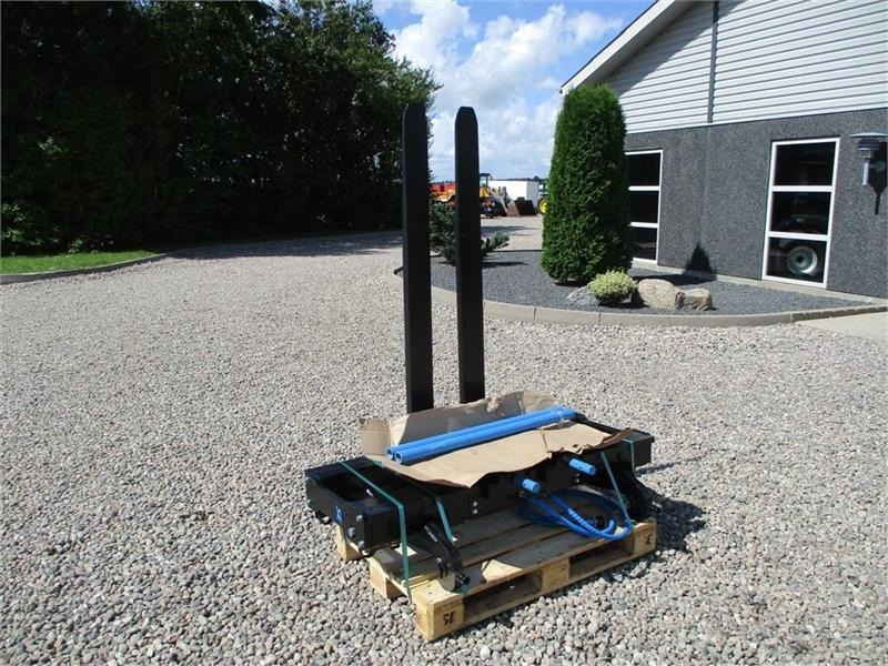 SE 5 Tons med Volvoskifte Hydraulisk gaffelflyt og - Šakės - Statybinė technika: foto 4 SE 5 Tons med Volvoskifte Hydraulisk gaffelflyt og - Šakės - Statybinė technika: foto 4