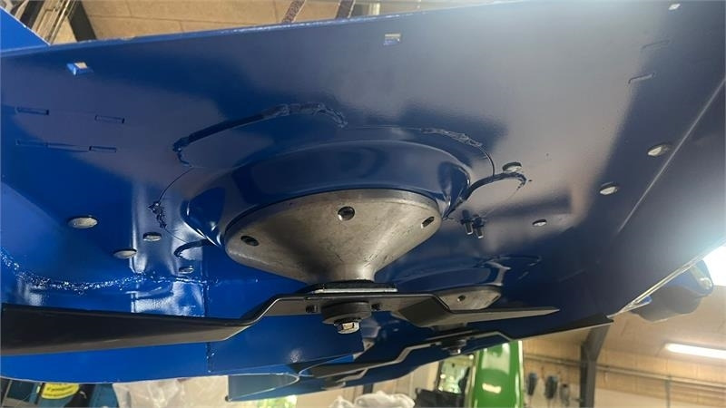 Komunalinis traktorius Solis 26 HST Hydrostat Turf hjul og klipperbord: foto 20