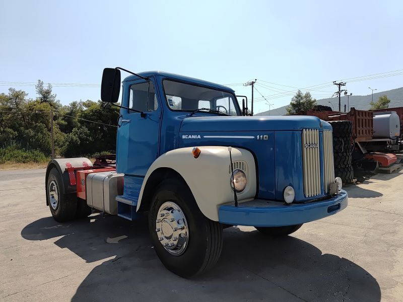 Scania L Scania Vabis L110 4X2 Truck Head - Vilkikas: foto 2 Scania L Scania Vabis L110 4X2 Truck Head - Vilkikas: foto 2