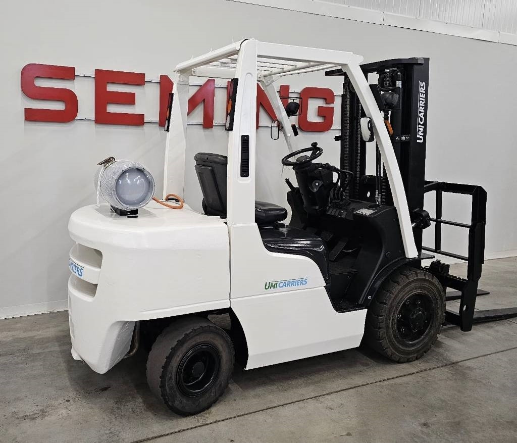 UniCarriers 10580 -UG1F2A35J - Šakinis krautuvas: foto 3 UniCarriers 10580 -UG1F2A35J - Šakinis krautuvas: foto 3