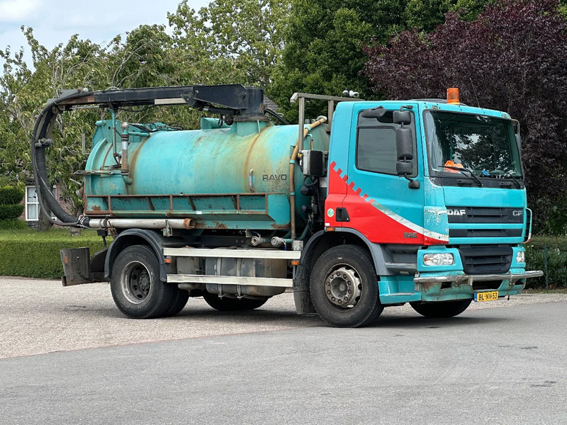 DAF CF 75.250 WITH RAVO KZ7082/150 VACUUM / CHANNEL CLEANER - Asenizatorius: foto 2 DAF CF 75.250 WITH RAVO KZ7082/150 VACUUM / CHANNEL CLEANER - Asenizatorius: foto 2