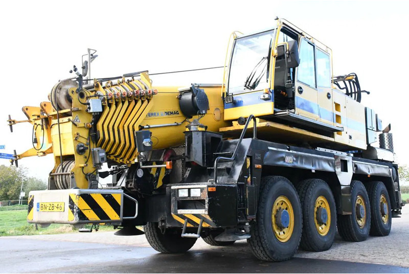 Demag AC60 CITY CLASS! Double cab!!8X8!! - Autokranas: foto 4 Demag AC60 CITY CLASS! Double cab!!8X8!! - Autokranas: foto 4